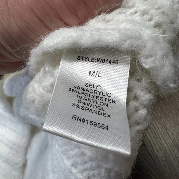 🆕 Blueivy turtle neck sweater SZ M/L - Picture 4 of 4